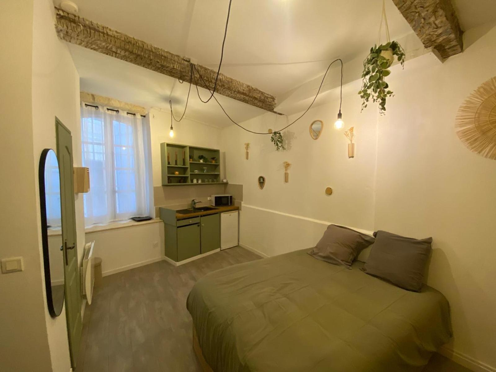 Location Rue Du Sauvage Apartment *